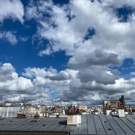 Batignolles Toits De Apartment